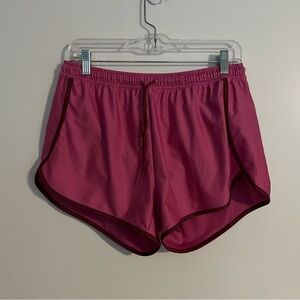 Tracksmith shirts pink L